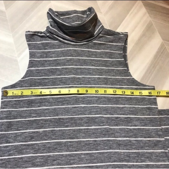 2 for $20. Long Turtleneck Sleeveless Dress  Small - Picture 5 of 8